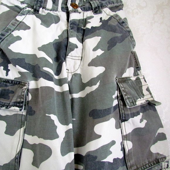 KID'S CAMO PANTS to SHORTS, 8, GRAY WHITE CARGO HUNTING CAMOUFLAGE, OTB - Picture 3 of 5
